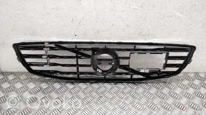 Volvo V70 Grille calandre supérieure de pare-chocs avant 31383596