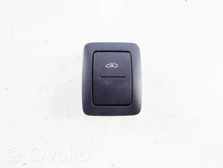 Volkswagen Caddy Alarm switch 