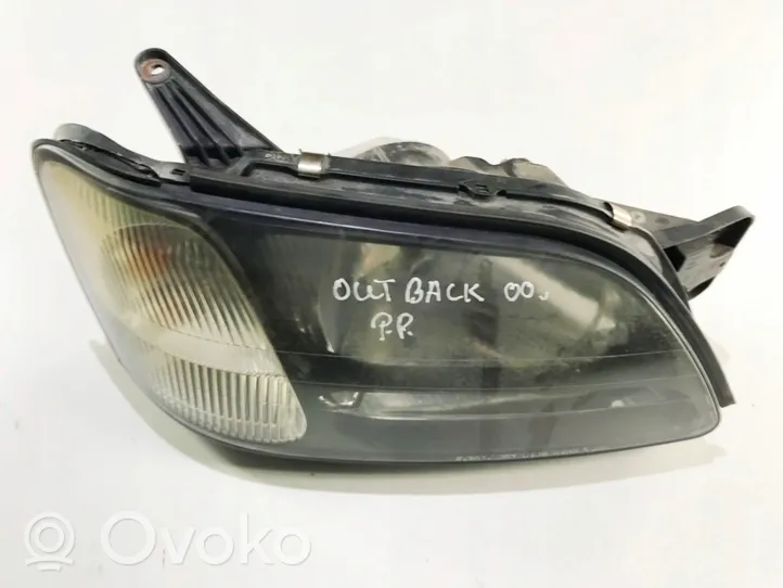 Subaru Outback Lampa przednia 