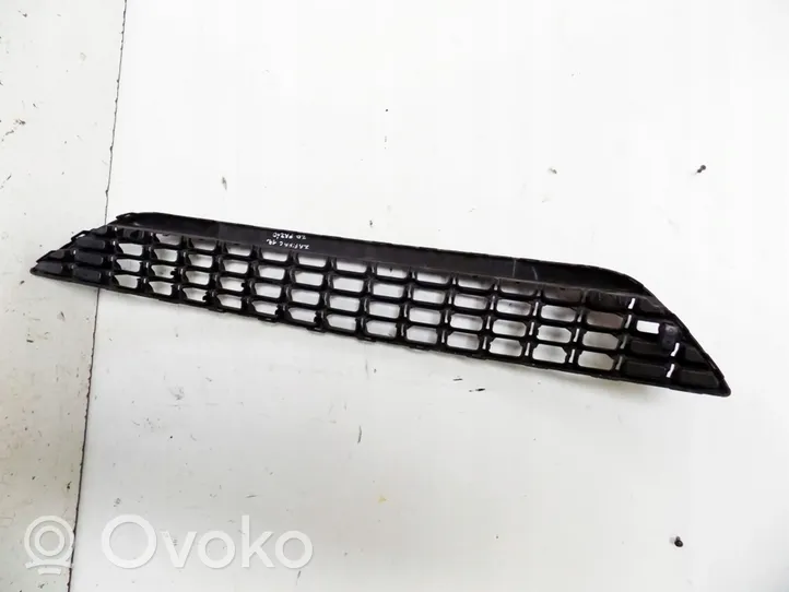 Opel Zafira C Grille inférieure de pare-chocs avant 