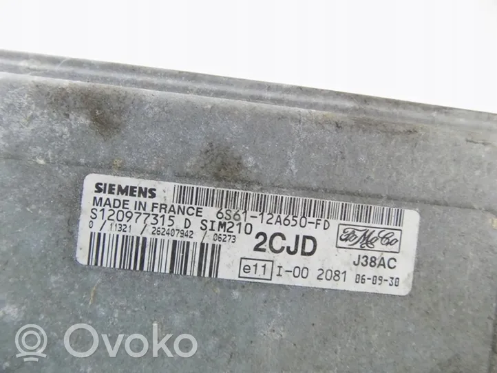 Ford Fusion Sterownik / Moduł ECU 6S6112A650FD