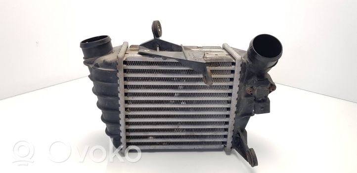 Skoda Fabia Mk1 (6Y) Radiatore intercooler 6Q0145804