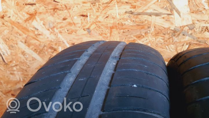 Volkswagen Golf III R14 summer tire 