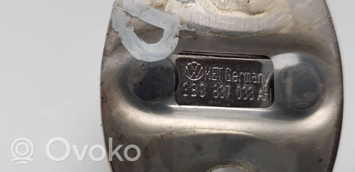 Volkswagen PASSAT B5.5 Traba/gancho de cierre de puerta delantera 3B0837033AH