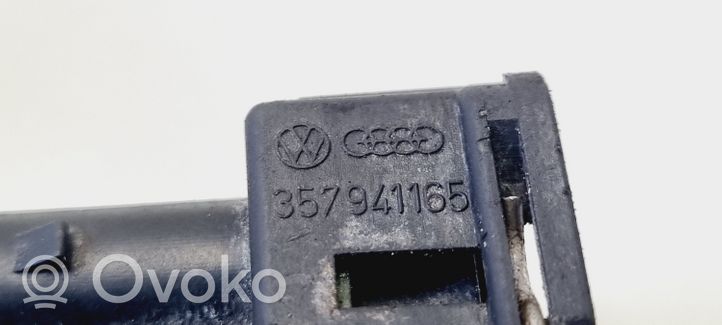 Volkswagen PASSAT B3 Другой проводник 357941165