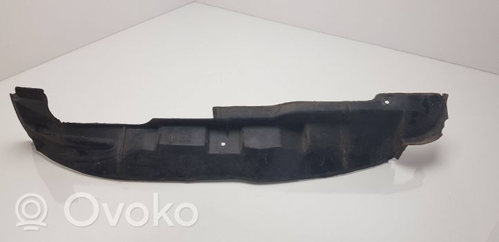 Audi A4 S4 B5 8D Rivestimento dell’estremità del parafango 8D0821112