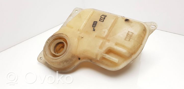 Audi A6 S6 C5 4B Vase d'expansion / réservoir de liquide de refroidissement 8D0121403K