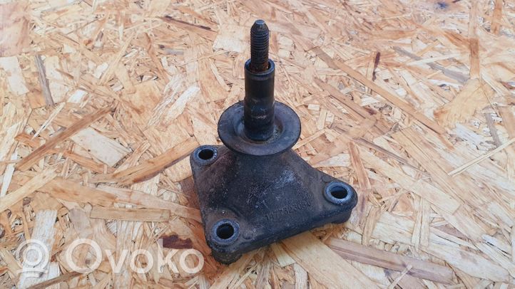 Peugeot 806 Support de boîte de vitesses 1477323080