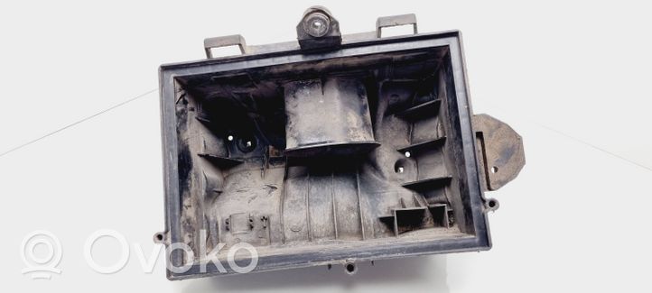 Seat Alhambra (Mk1) Ilmansuodattimen kotelon kansi YM2X9A612