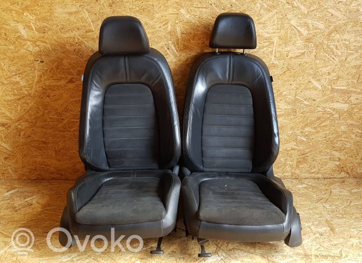 Volkswagen PASSAT B6 Sitze und Türverkleidungen komplett 3C0885701AN