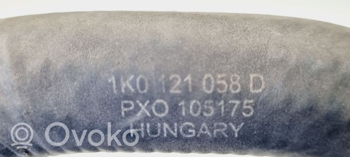 Volkswagen PASSAT B6 Caurulīte (-es) / šļūtene (-es) 1K0121058D