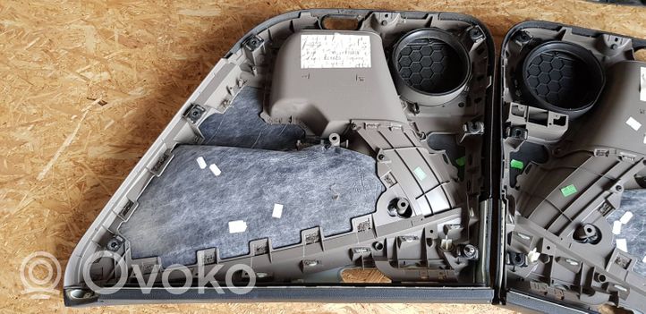 Volkswagen PASSAT B6 Sitze und Türverkleidungen komplett 3C0885702AC