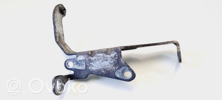 Citroen C4 II Supporto della valvola di raffreddamento EGR 31358502