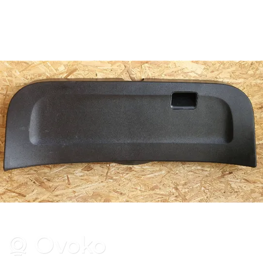 Toyota Prius (XW20) Rivestimento portellone posteriore/bagagliaio 6775047010