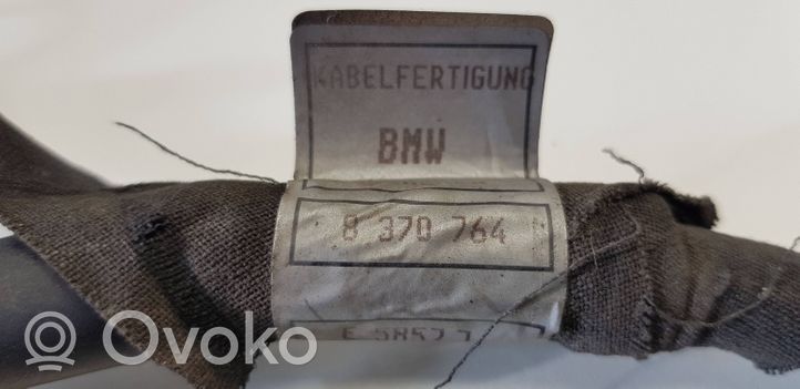 BMW 3 E36 Etuoven johtosarja 8370764