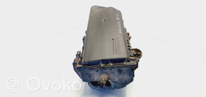 Volkswagen Golf IV Oro filtro dėžė 46157859