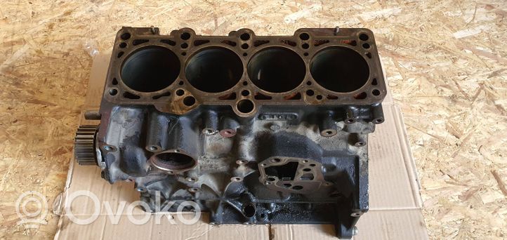 Audi A4 S4 B7 8E 8H Blocco motore 061103021D