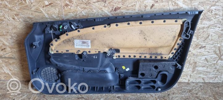 Opel Corsa D Rivestimento del pannello della portiera anteriore 13232890