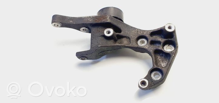 Opel Corsa D Generator/alternator bracket 