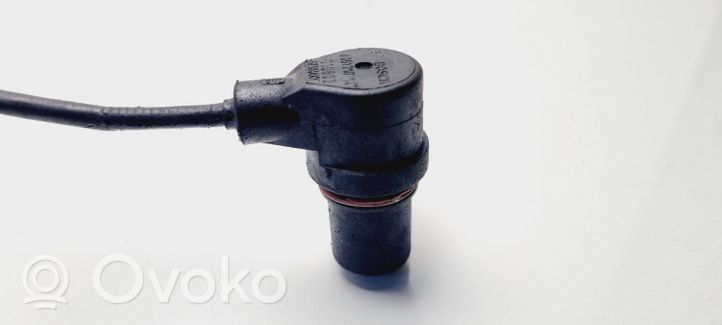 Audi A3 S3 8L Kloķvārpstas stāvokļa sensors 0261210147