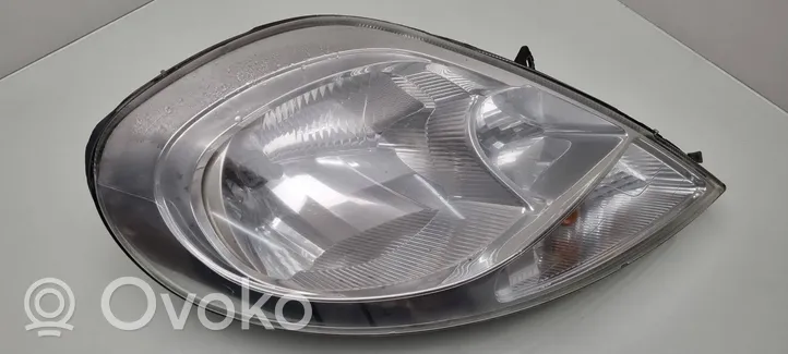 Nissan Primastar Headlight/headlamp 8200701356