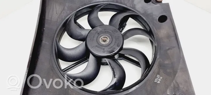 KIA Carnival Ventilatore di raffreddamento elettrico del radiatore 977304DXXX