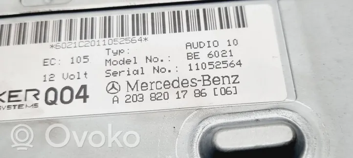 Mercedes-Benz C W203 Radija/ CD/DVD grotuvas/ navigacija A2038201786