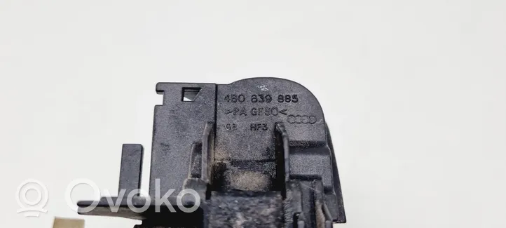 Audi A4 S4 B6 8E 8H Etuoven ulkokahva 4B0639885