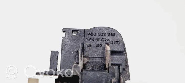 Audi A4 S4 B6 8E 8H Klamka zewnętrzna drzwi tylnych 4B0839885