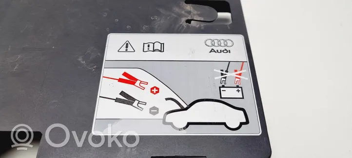 Audi A6 S6 C6 4F Couvercle de boîtier de batterie 4F0915429C