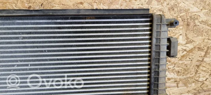 Volkswagen Golf V Radiatore intercooler 1K0121803E