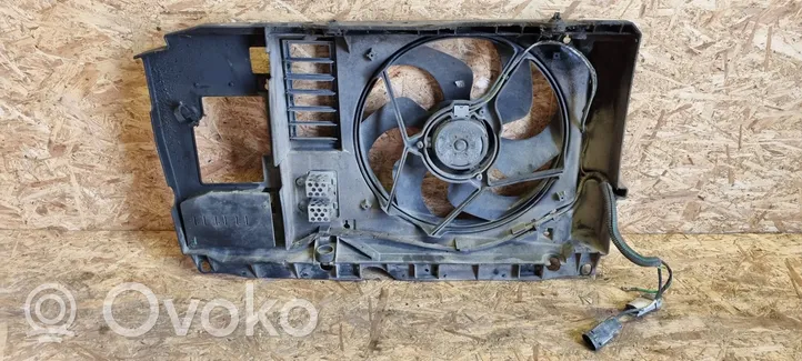 Citroen Berlingo Convogliatore ventilatore raffreddamento del radiatore 1831237016