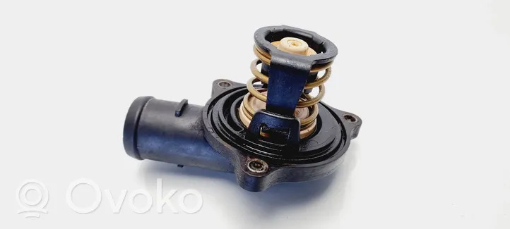 Audi A6 S6 C6 4F Termostato/alloggiamento del termostato 059121111L