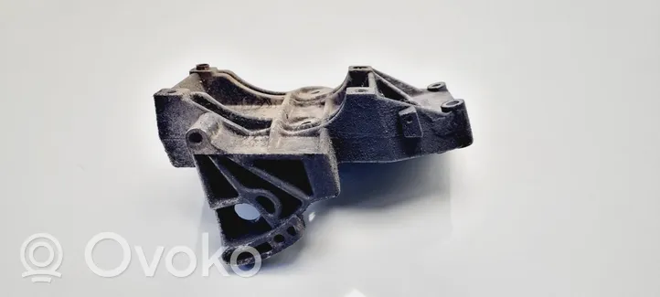 Volkswagen PASSAT B5 A/C compressor mount bracket 028260885A