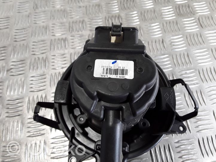 Renault Captur Ventola riscaldamento/ventilatore abitacolo 5P3730000