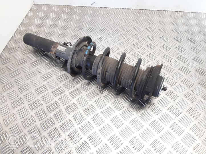 Volkswagen Polo IV 9N3 Ammortizzatore anteriore con molla elicoidale 6Q0413031CD