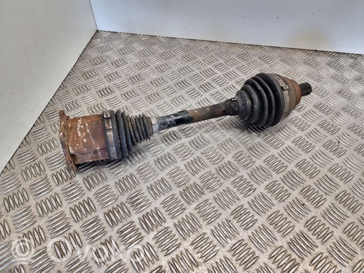 Volkswagen Touran III Front driveshaft 