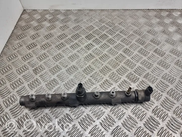 KIA Sorento Fuel main line pipe 314004A440