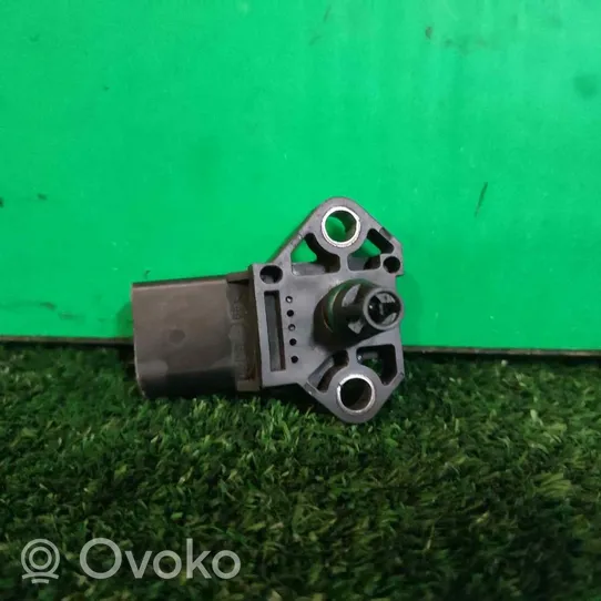 Volkswagen Touran II Sensor 0281002401