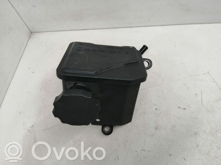 A0004602283 MercedesBenz Vito Viano W639 Power steering fluid tank