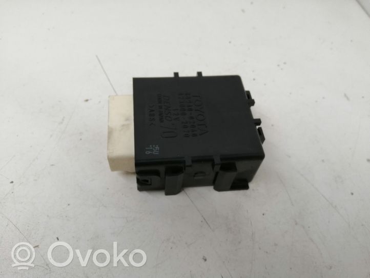 Toyota Auris E180 Module relais lève-vitre 8594002060