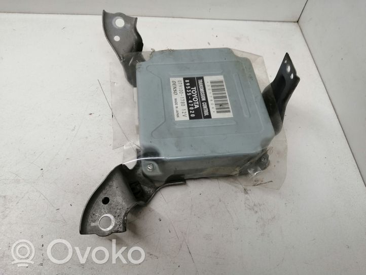 Toyota Prius (XW20) Pavarų dėžės valdymo blokas 8953547020