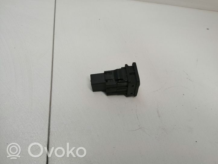 Toyota Auris E180 Bouton commande réglage hauteur de phares 841520208