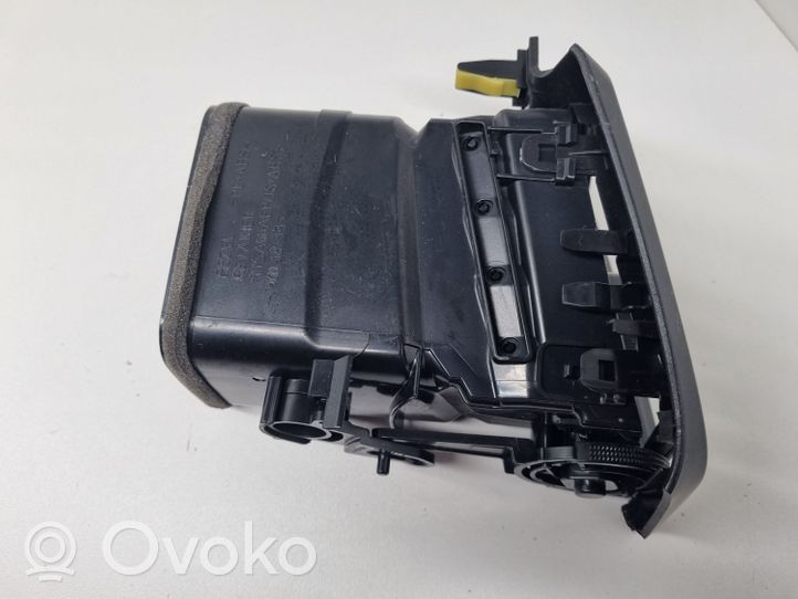 Toyota RAV 4 (XA40) Oro grotelės gale 4556222080