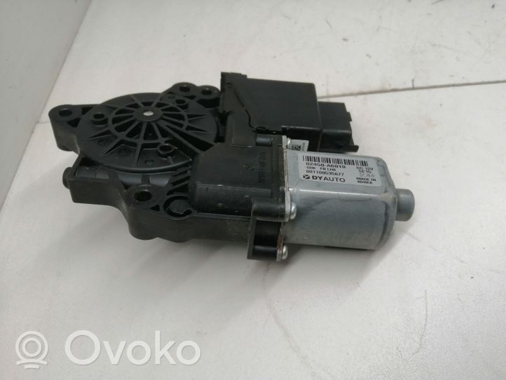 Hyundai i30 Motorino alzacristalli della portiera anteriore 82450A6010