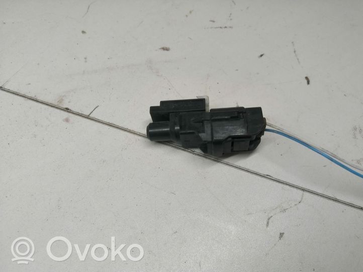 Toyota Auris E180 Außentemperatur Sensor Fühler Geber 0775005191