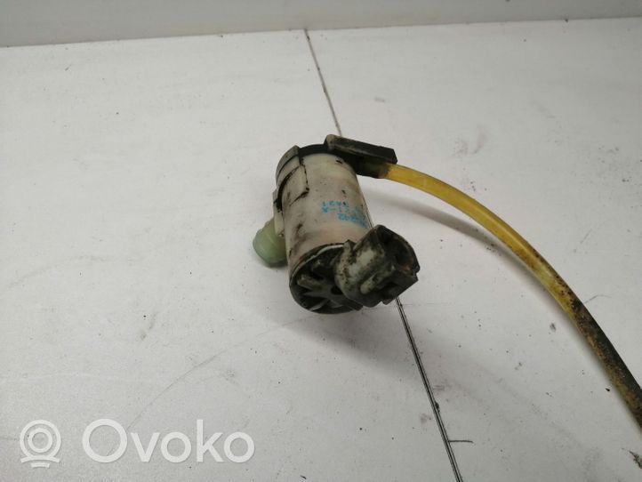 Nissan Qashqai+2 Pompe de lave-glace de pare-brise 2224621A