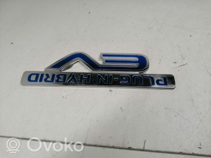 Mitsubishi Outlander Gamintojo ženkliukas/ modelio raidės A509