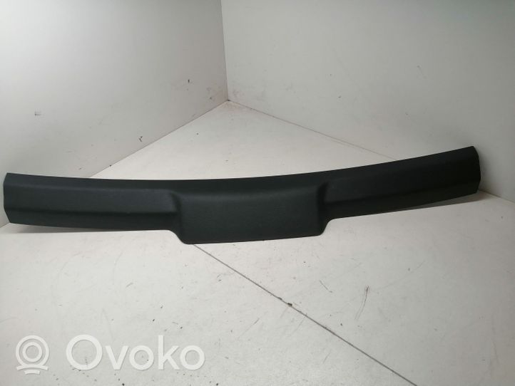 Toyota Auris E180 Garniture de hayon intérieur 6479002080