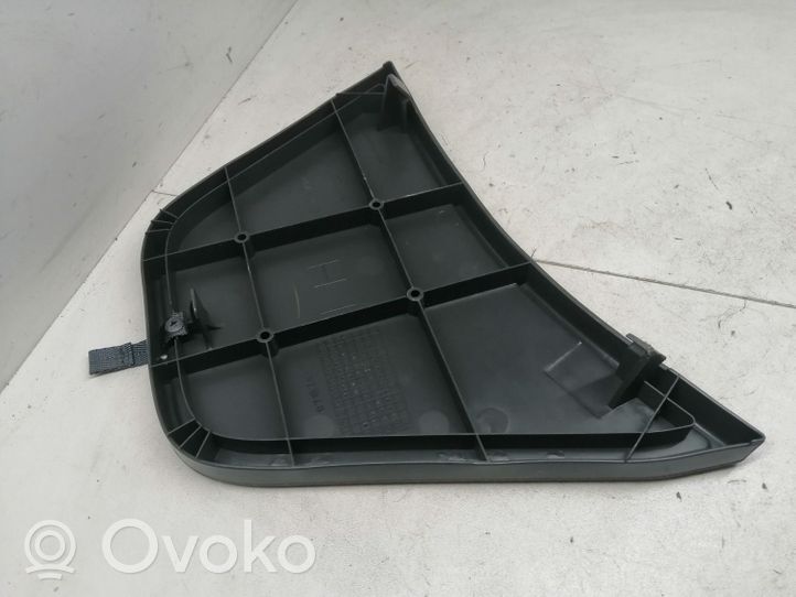 Toyota Prius (XW20) Bagažinės apdailos dangtelis 5841847010